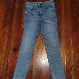 We The Free raw hem high rise jeans. Women's 30